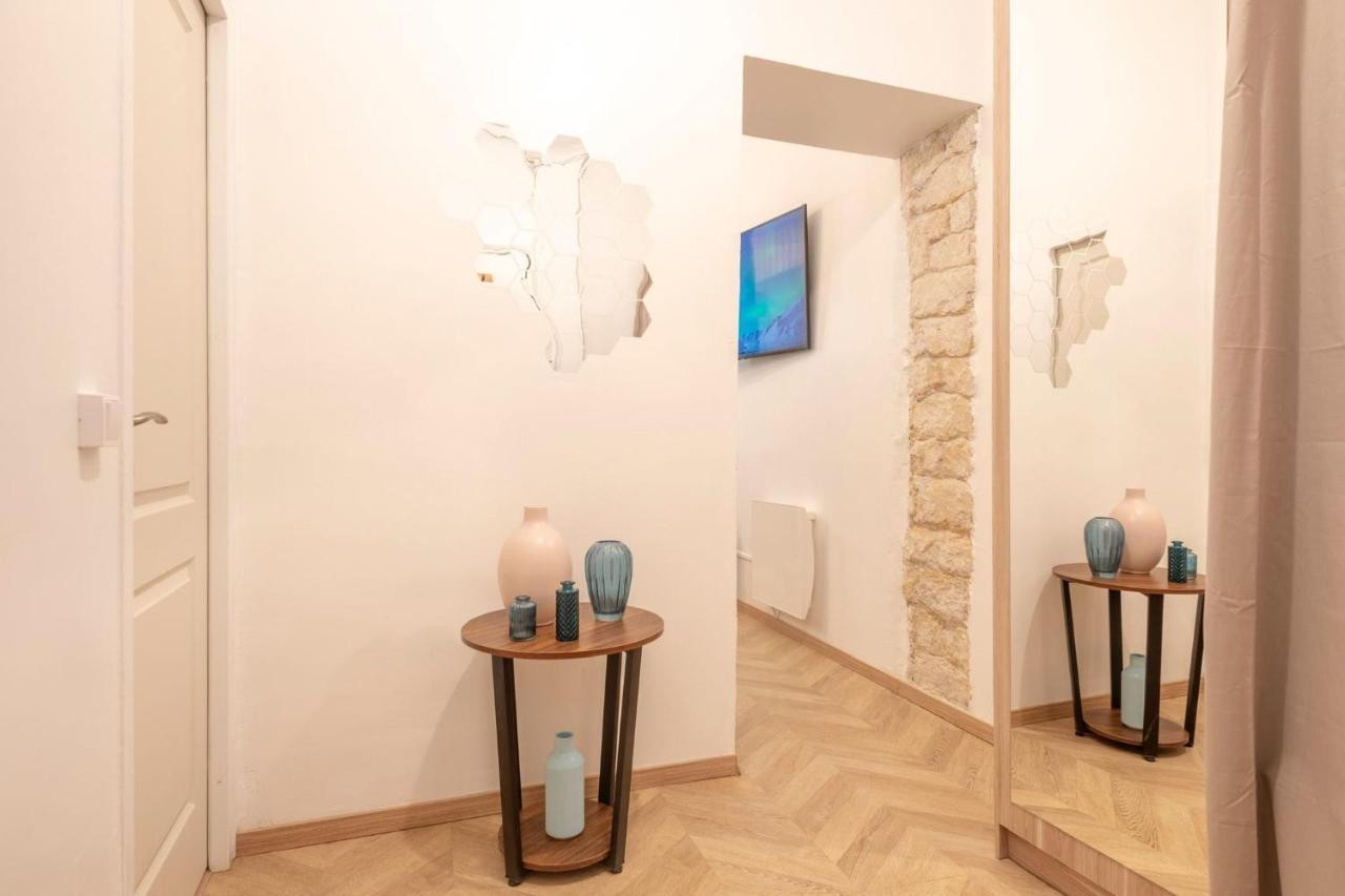 Bohemian Flat - Lovely Marais Parigi Esterno foto